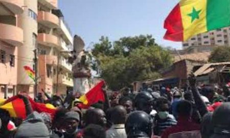 Evolutions de la scène politique sénégalaise : d’une crise constitutionnelle à une solution démocratique