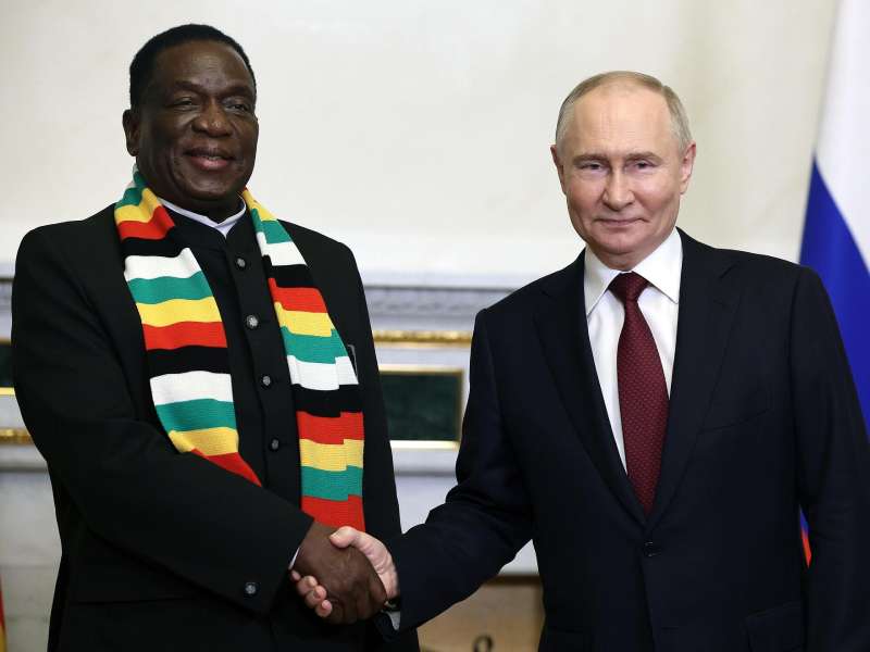 Le Zimbabwe considère la Russie comme un allié mondial indéfectible et dénonce les tendances hégémoniques occidentales