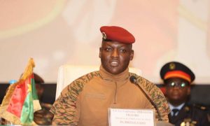 Le Burkina Faso accuse la Côte d'Ivoire et le Bénin de le déstabiliser et menace de se retirer de l'Union africaine